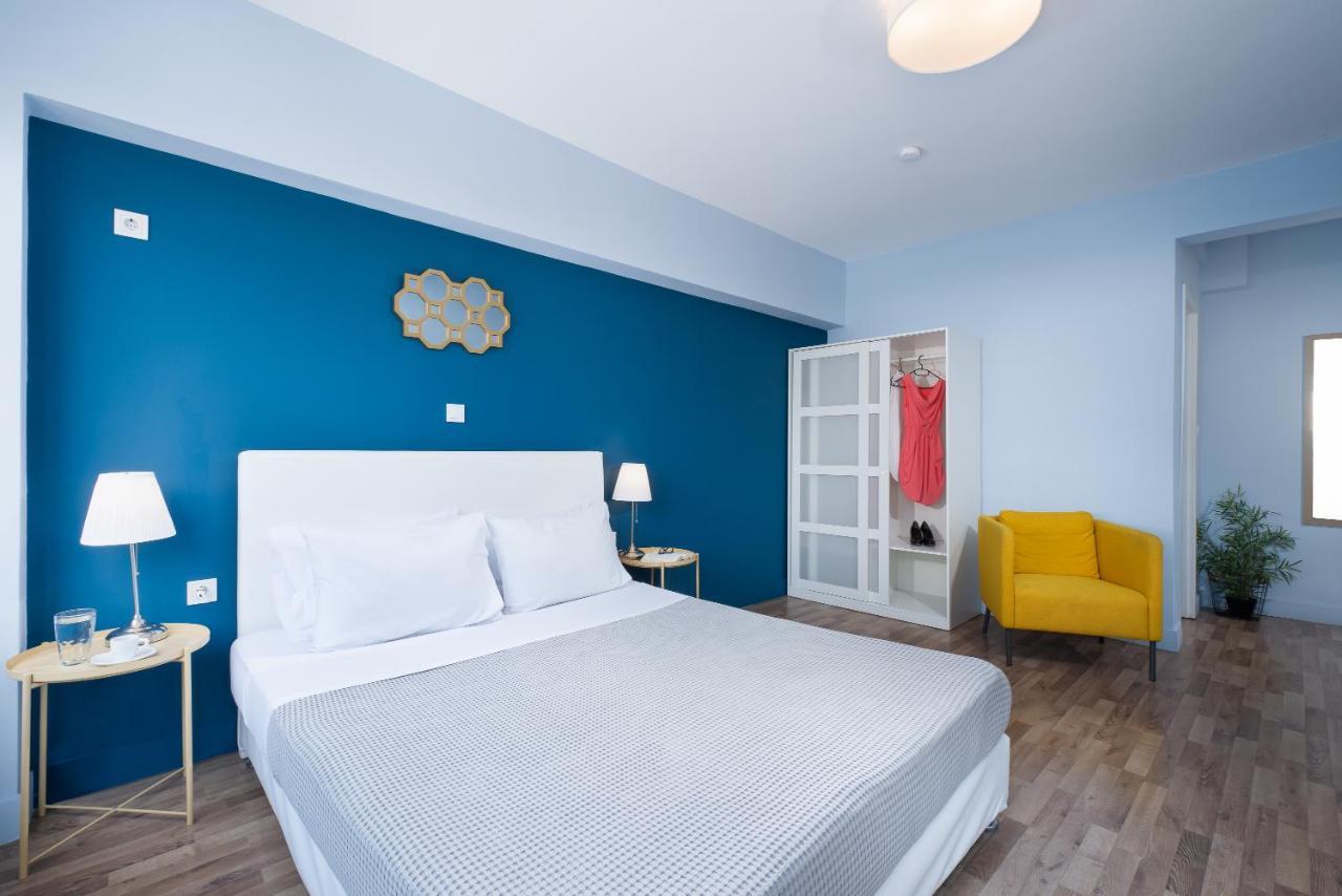 Enattica Syntagma Living